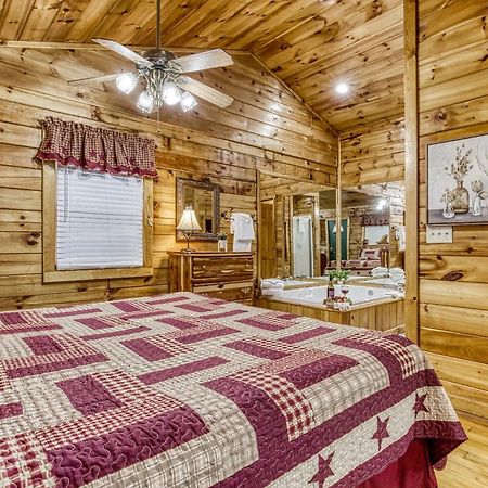 Romantic Retreat Gatlinburg Eksteriør billede