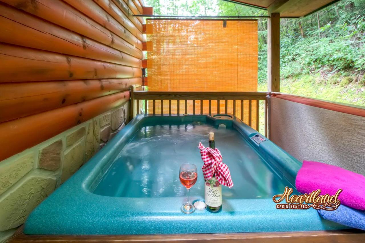Romantic Retreat Gatlinburg Eksteriør billede